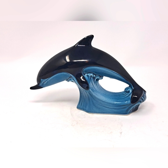 Poole Pottery Dolphin On Wave - Picture 1 of 6